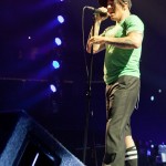 red hot chili peppers at prudential center-10
