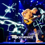 red hot chili peppers at prudential center-16