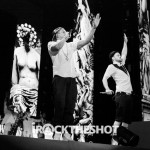 justin-timberlake-and-jay-z-at-yankees-stadium-18