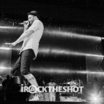 justin-timberlake-and-jay-z-at-yankees-stadium-28